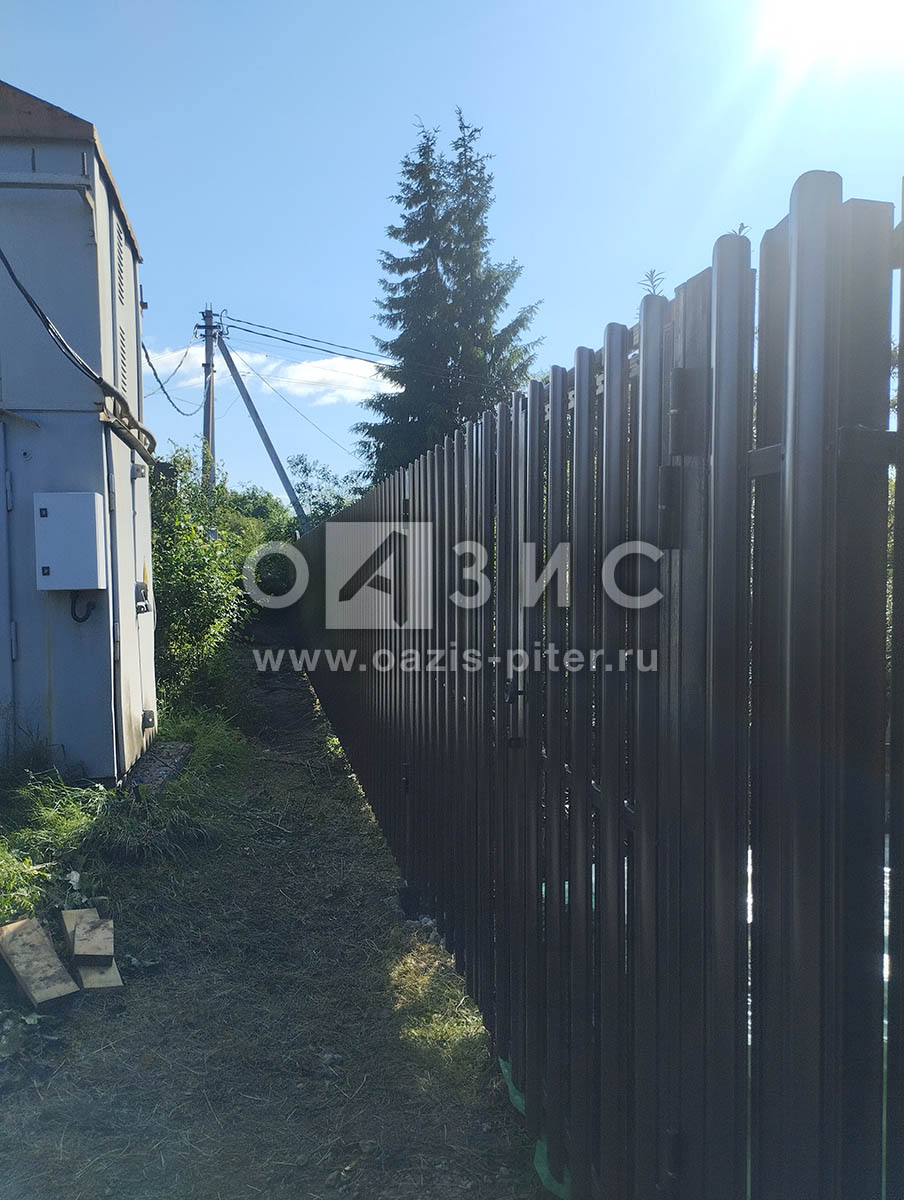 Забор из штакетника на винтовых сваях-30 пог. м,  п. Борисова грива с распашными воротами